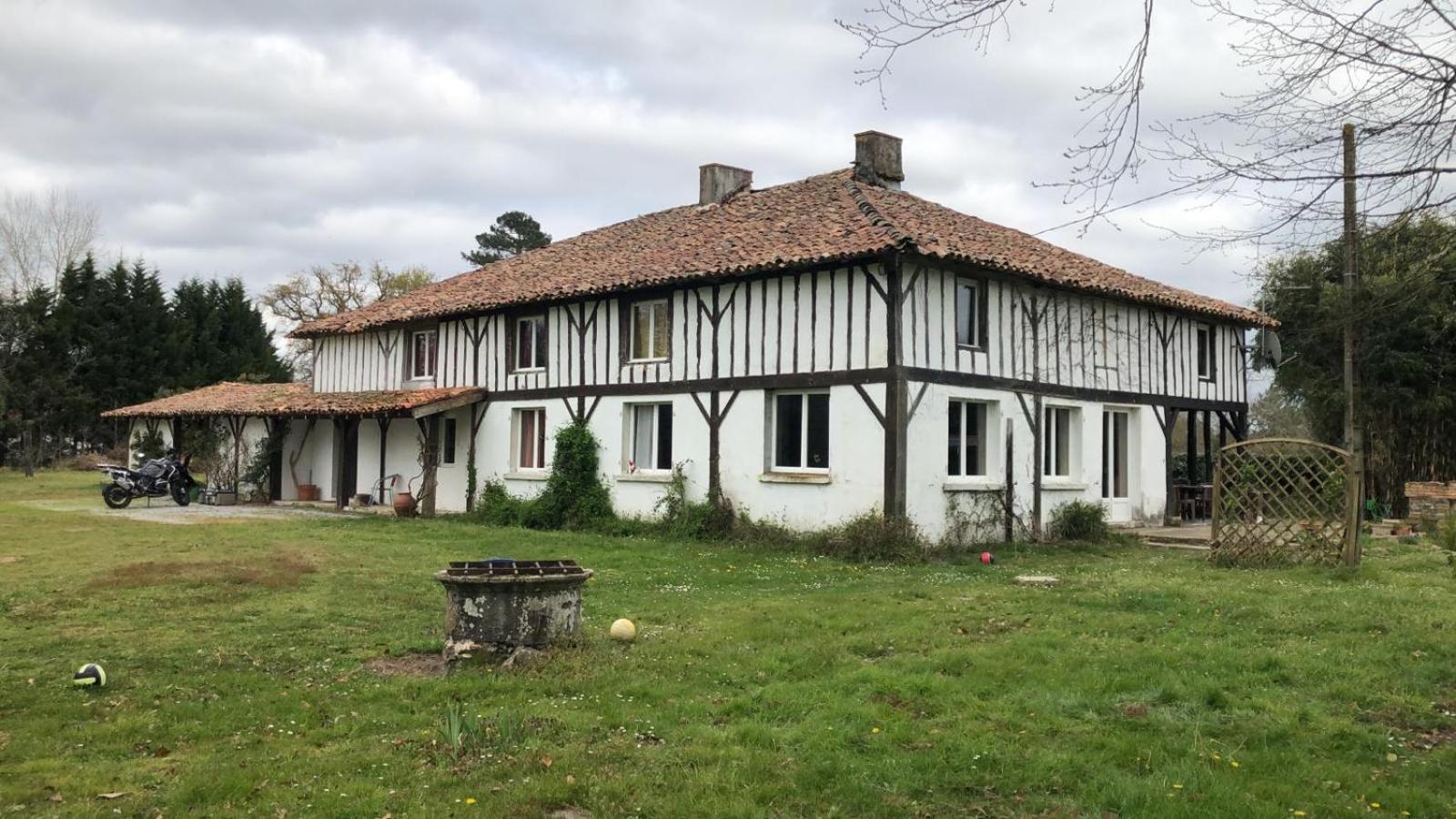 Xibouette Bed & Breakfast Lesgor Exterior photo